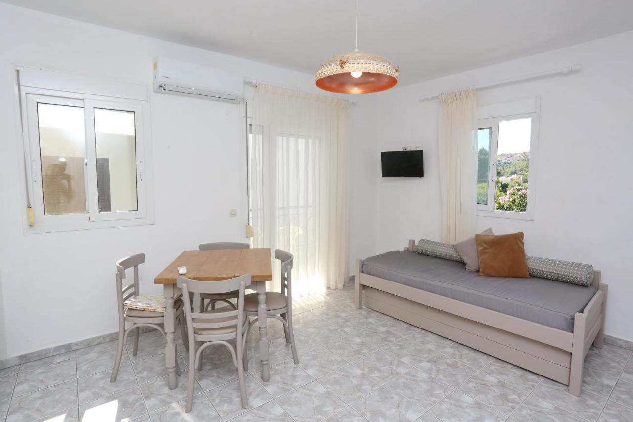 Maison Ciel Агия Параскеви Екстериор снимка